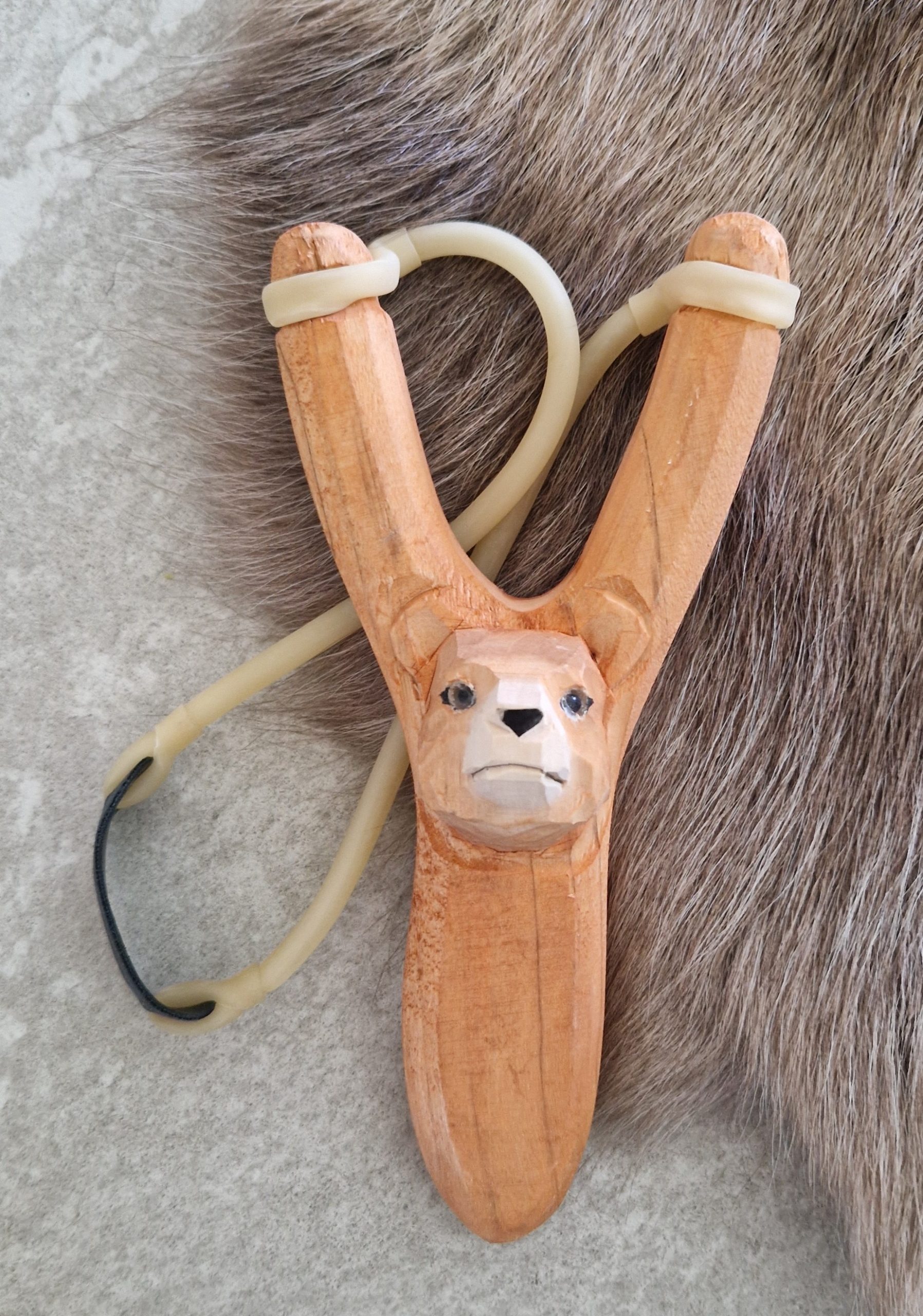 Bear slingshot
